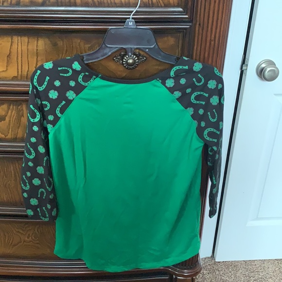 St. Patrick’s day this is my lucky shirt w/ 3/4 sl - Picture 2 of 3